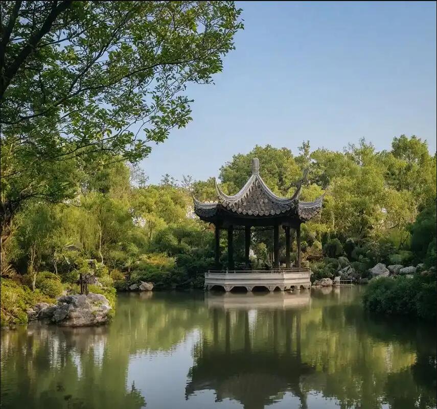 福建青曼餐饮有限公司